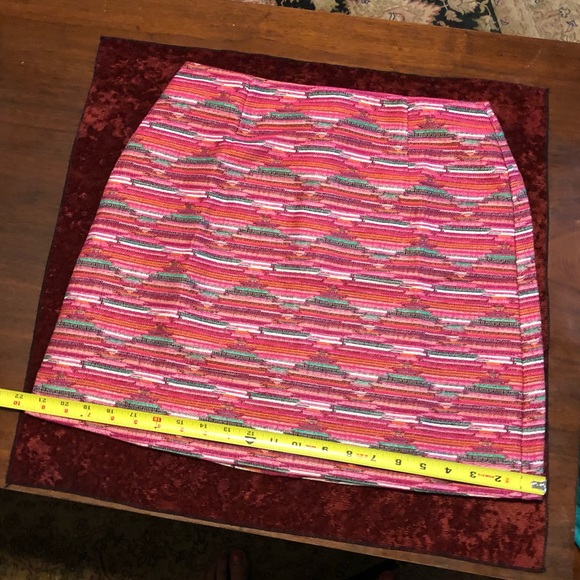 LOFT Mini Skirt 4 - Picture 13 of 14